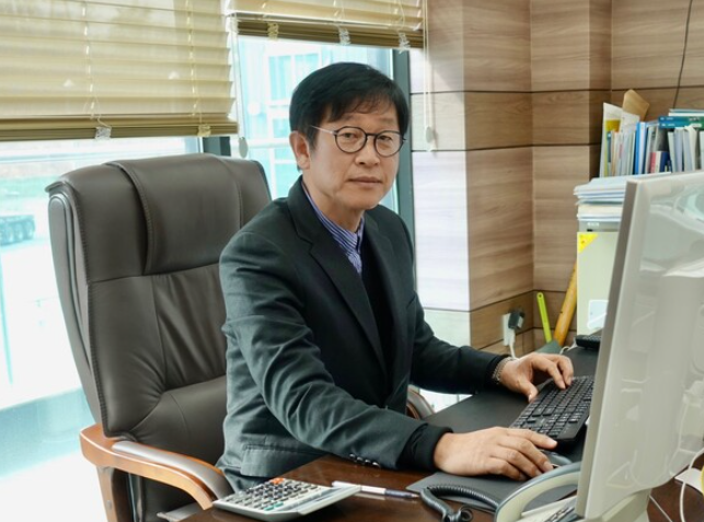 CEO of KOMASTEC Co., Ltd.